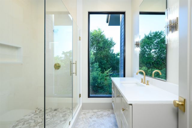 6984 Santa Barbara Drive, Dallas, TX 75214