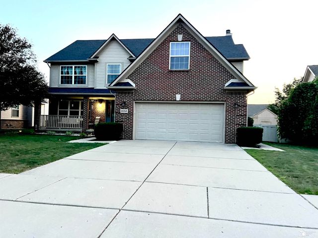 26768 Pepperwood Drive, Woodhaven, MI 48183