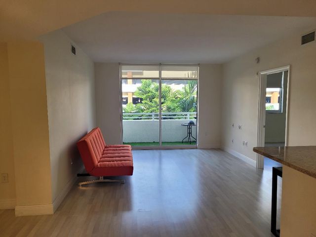 2775 NE 187th Street, Miami, FL 33180