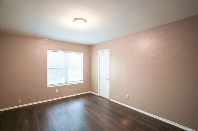 9406 Grannis Street D, Houston, TX 77075