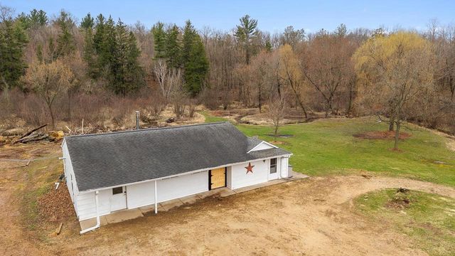 1135 County Road K, Wisconsin Dells, WI 53965