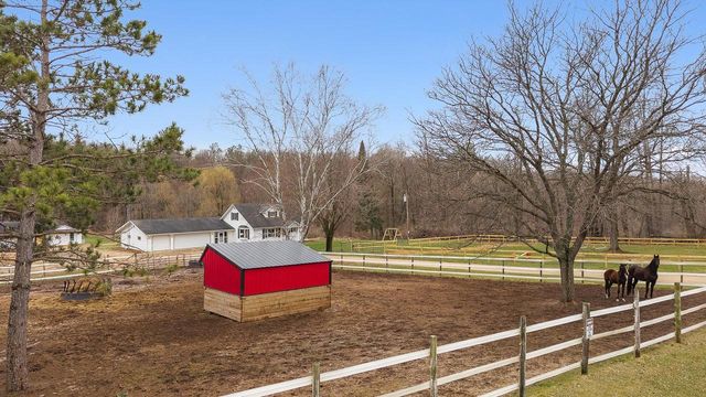 1135 County Road K, Wisconsin Dells, WI 53965