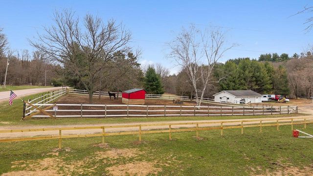 1135 County Road K, Wisconsin Dells, WI 53965