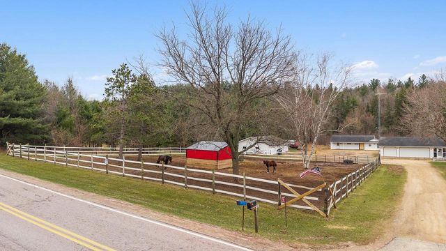 1135 County Road K, Wisconsin Dells, WI 53965