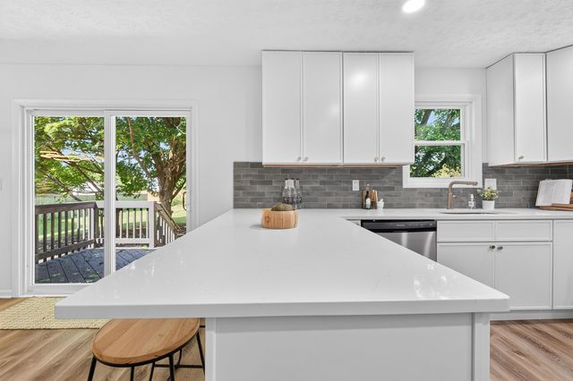353 Florence Drive, Pickerington, OH 43147