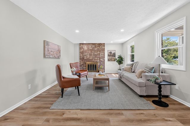 353 Florence Drive, Pickerington, OH 43147