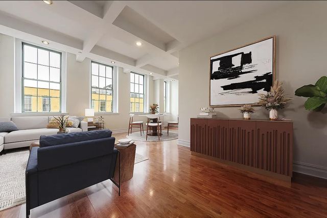 4502 Ditmars Blvd Apt 405, New York City, NY 11105