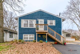 28 Rushmore Road, Fox Lake, IL 60020