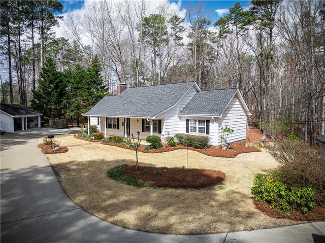 2787 E Paulding Drive E, Dallas, GA 30157