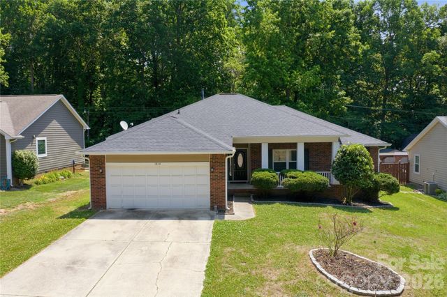 1814 Golden Heights Court, Charlotte, NC 28214