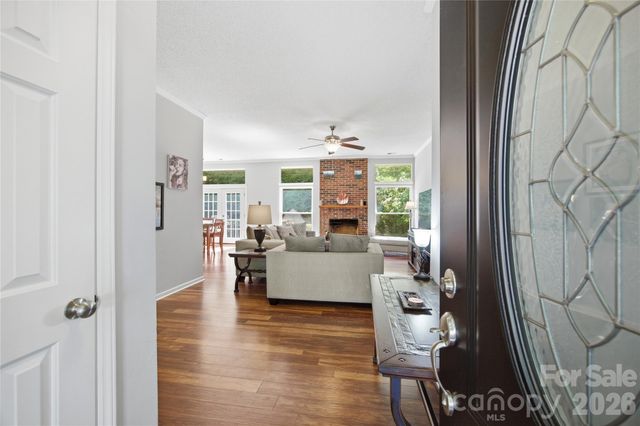 1814 Golden Heights Court, Charlotte, NC 28214