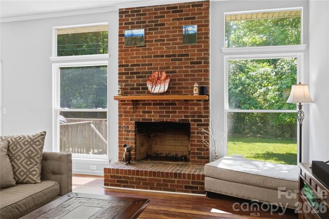 1814 Golden Heights Court, Charlotte, NC 28214