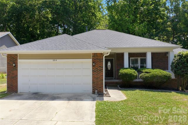 1814 Golden Heights Court, Charlotte, NC 28214
