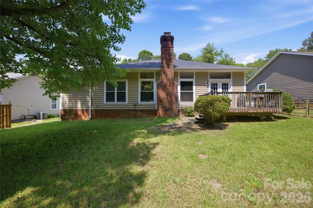 1814 Golden Heights Court, Charlotte, NC 28214
