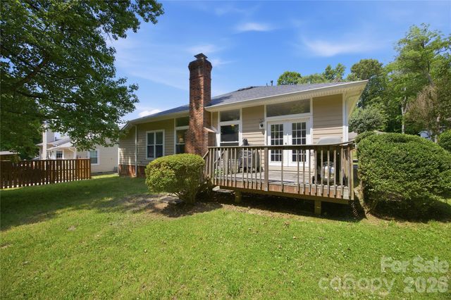 1814 Golden Heights Court, Charlotte, NC 28214