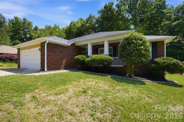 1814 Golden Heights Court, Charlotte, NC 28214