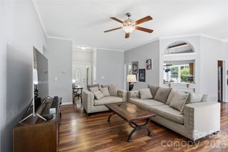 1814 Golden Heights Court, Charlotte, NC 28214