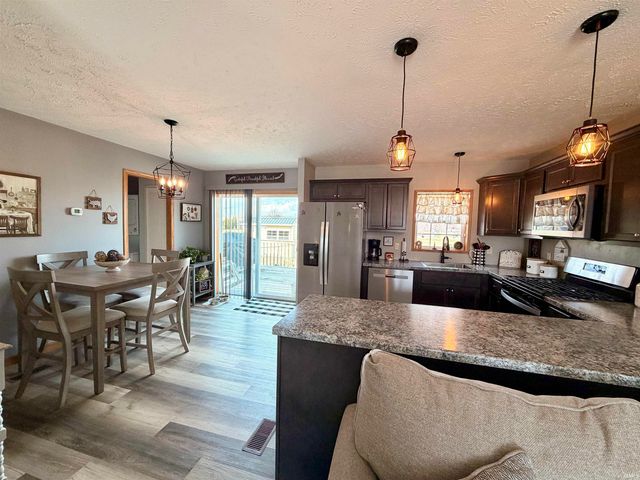 975 Ohio Street, Plymouth, IN 46563