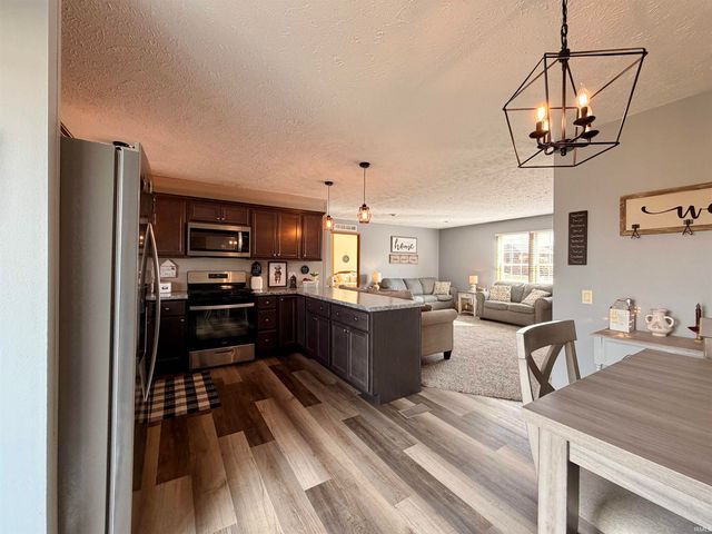 975 Ohio Street, Plymouth, IN 46563