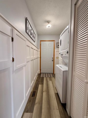 975 Ohio Street, Plymouth, IN 46563