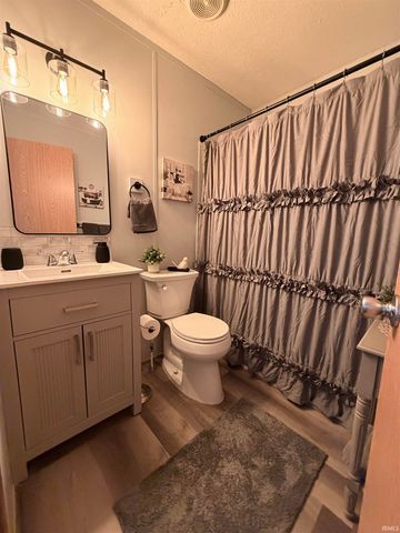 975 Ohio Street, Plymouth, IN 46563