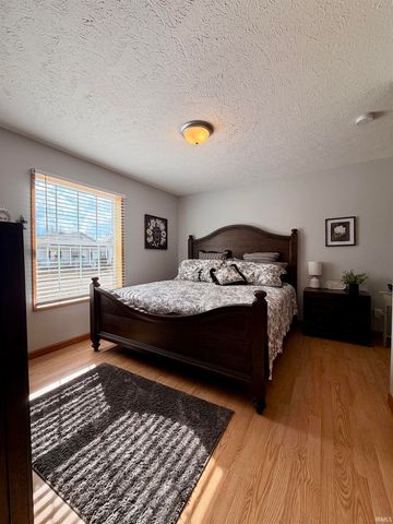 975 Ohio Street, Plymouth, IN 46563