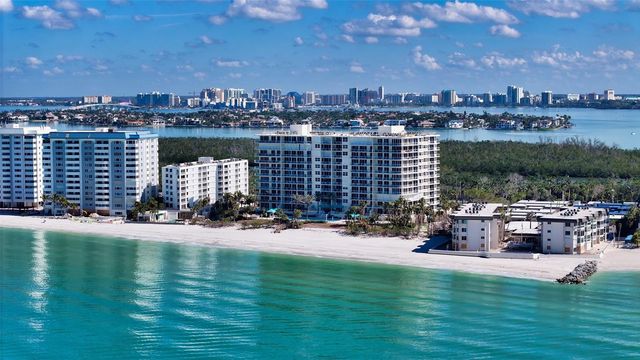 1800 BENJAMIN FRANKLIN DRIVE B207, Sarasota, FL 34236