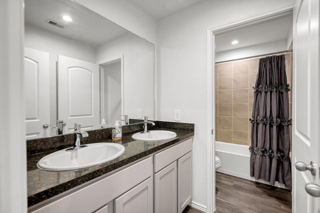 12818 Sunny Pass, Willis, TX 77318