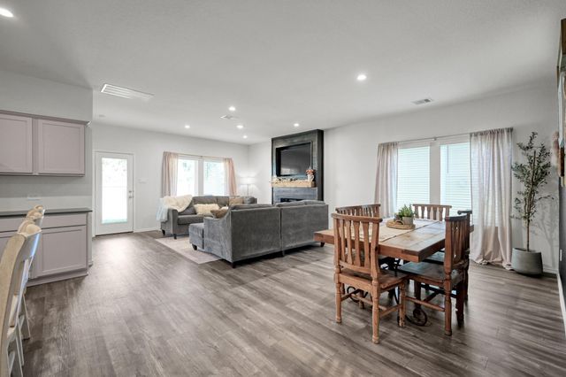 12818 Sunny Pass, Willis, TX 77318