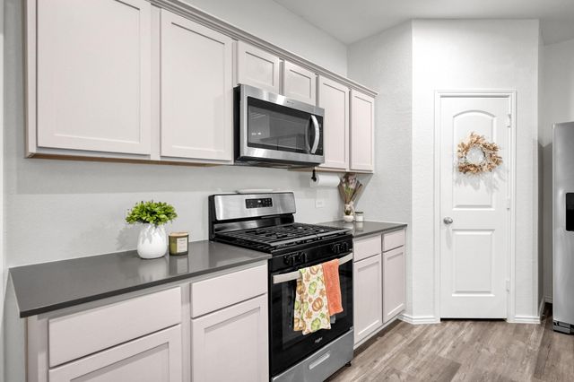 12818 Sunny Pass, Willis, TX 77318