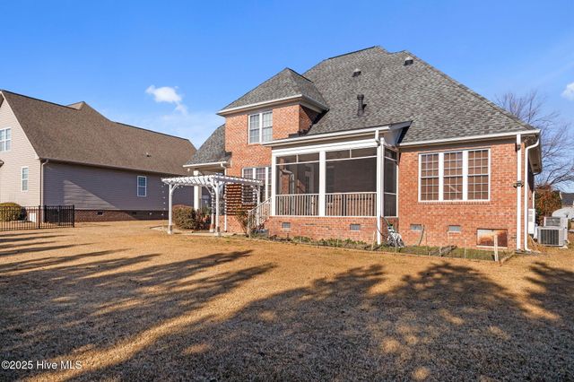 4501 Lagan Circle, Winterville, NC 28590