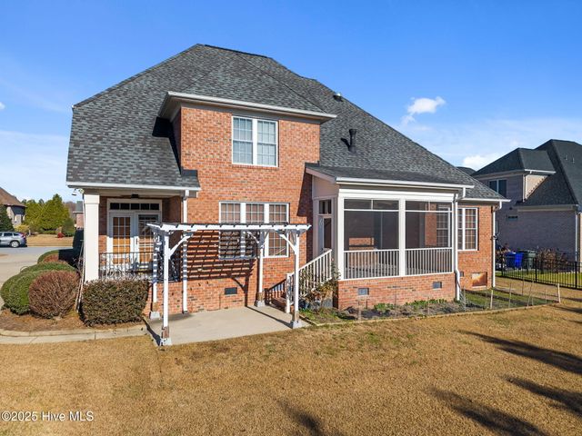 4501 Lagan Circle, Winterville, NC 28590