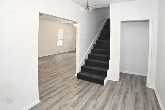 1717 Crocker Street, Chesterton, IN 46304