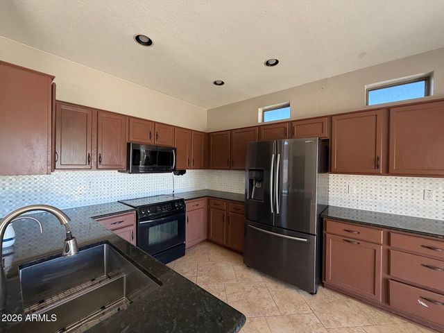 10807 W MONTE VISTA Road, Avondale, AZ 85392