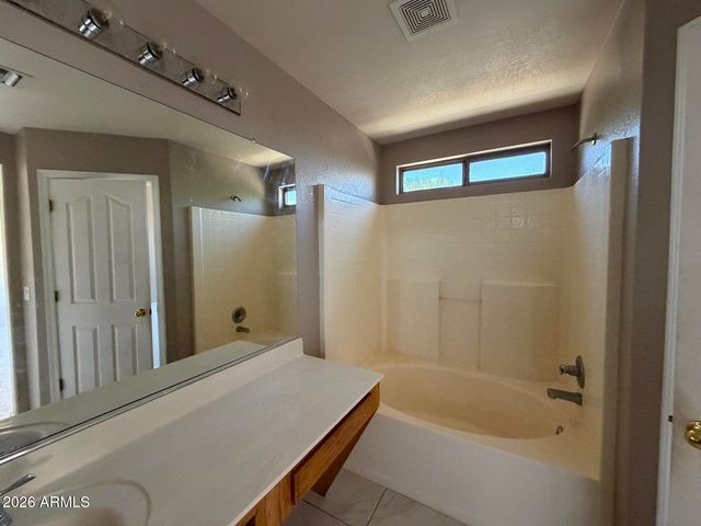 10807 W MONTE VISTA Road, Avondale, AZ 85392