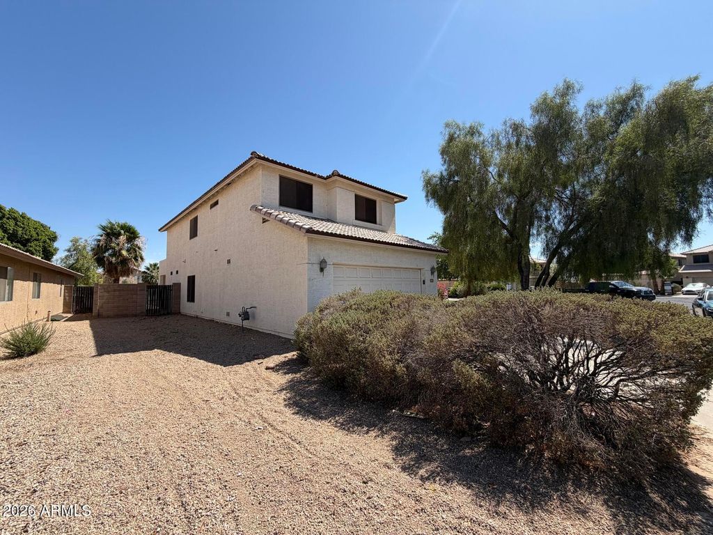 10807 W MONTE VISTA Road, Avondale, AZ 85392 — photo 3