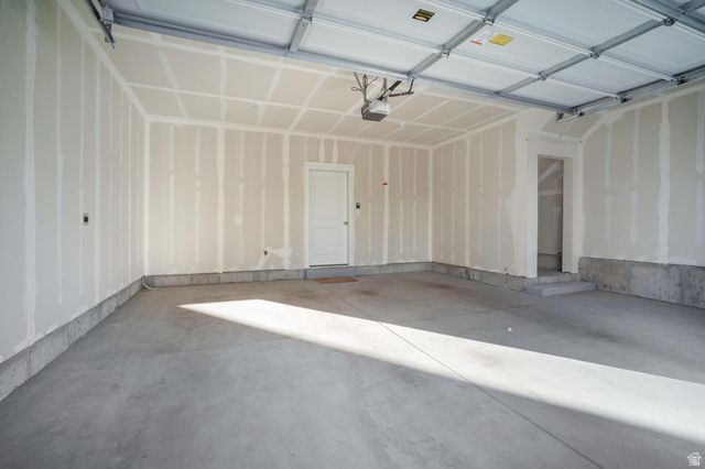 1635 E INDIGO LOOP, Layton, UT 84040