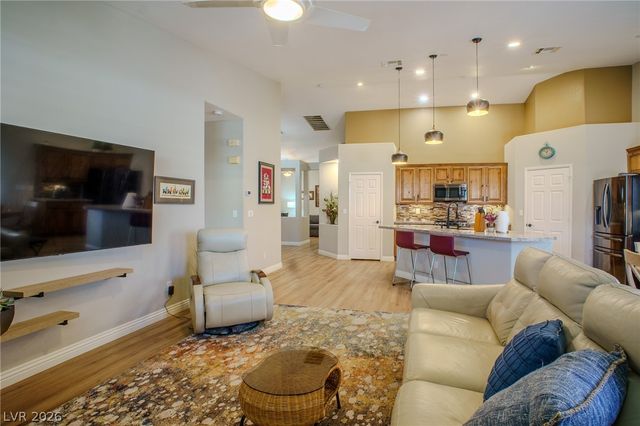 6154 Dutch Fork Street, Las Vegas, NV 89148