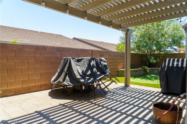6154 Dutch Fork Street, Las Vegas, NV 89148