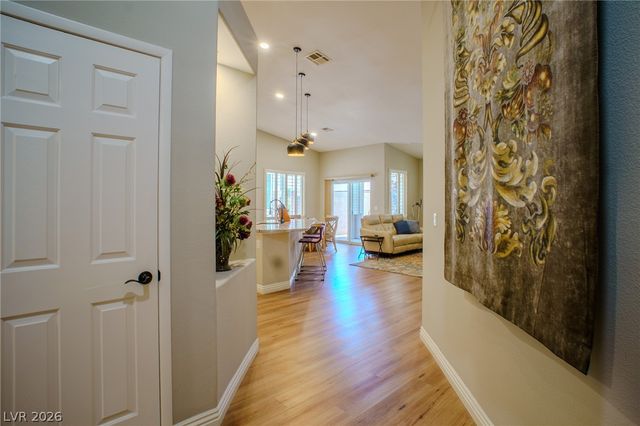 6154 Dutch Fork Street, Las Vegas, NV 89148