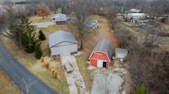 401A County Road 2500 Road N, Mahomet, IL 61853