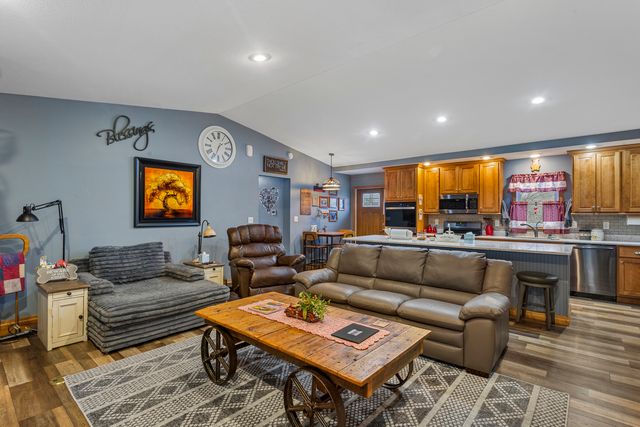 401A County Road 2500 Road N, Mahomet, IL 61853