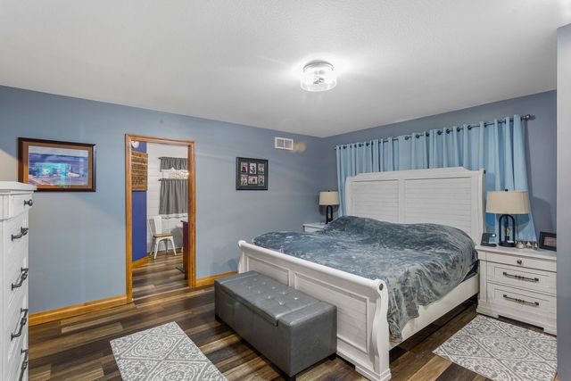 401A County Road 2500 Road N, Mahomet, IL 61853