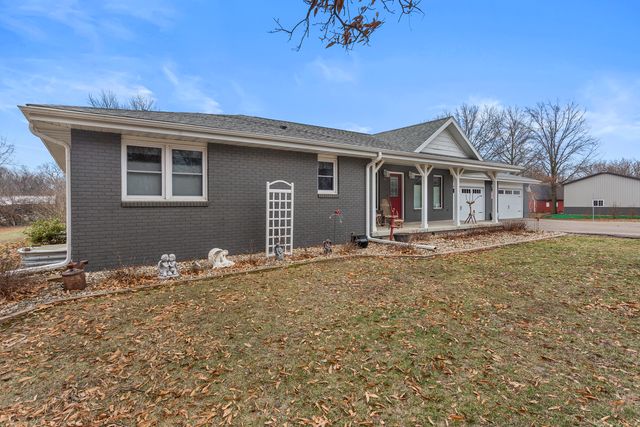 401A County Road 2500 Road N, Mahomet, IL 61853