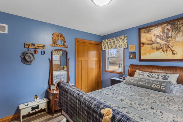 401A County Road 2500 Road N, Mahomet, IL 61853