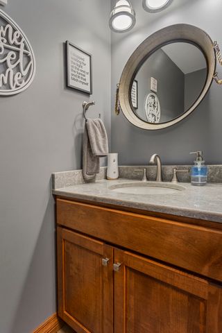 401A County Road 2500 Road N, Mahomet, IL 61853