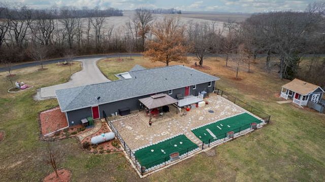 401A County Road 2500 Road N, Mahomet, IL 61853