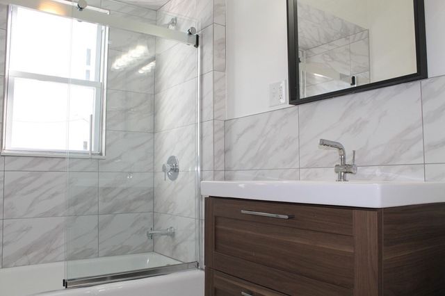 1016 South Street 1, Boston, MA 02131