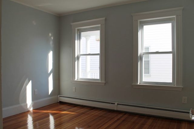 1016 South Street 1, Boston, MA 02131