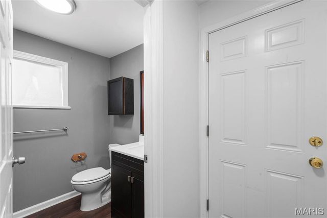 10532 Decker Avenue, St Louis, MO 63114